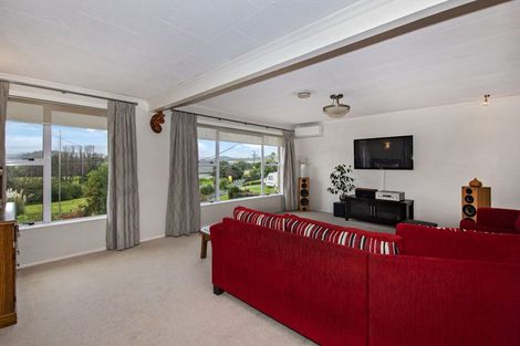 Photo of property in 16 Toetoe Road, Otaika, Whangarei, 0170