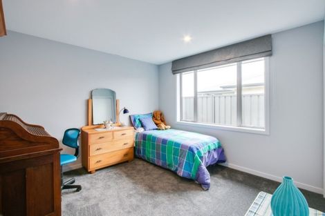 Photo of property in 11 Rakaia Way, Poraiti, Napier, 4112