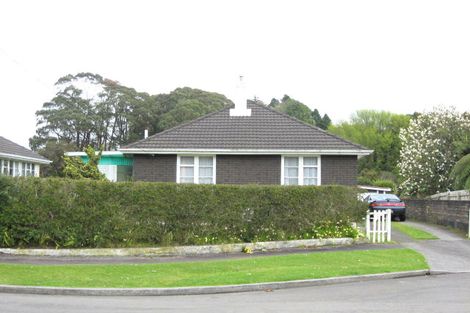 Photo of property in 7 Camden Street, Vogeltown, New Plymouth, 4310