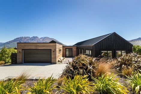 Photo of property in 13 Falconer Rise, Jacks Point, Queenstown, 9371