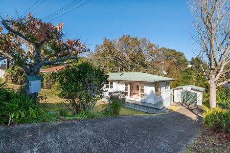 Photo of property in 132 Lancaster Road, Beach Haven, Auckland, 0626