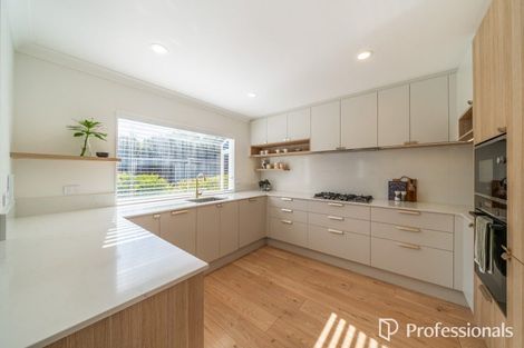 Photo of property in 115 Normandale Road, Normandale, Lower Hutt, 5010