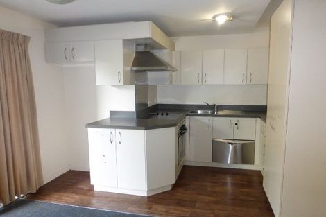 Photo of property in 4/30 Mathesons Road, Phillipstown, Christchurch, 8011