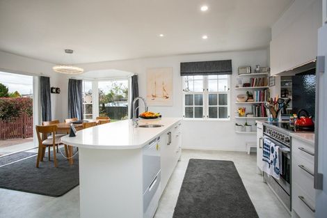 Photo of property in 56 Grosvenor Street, Cambridge, 3434