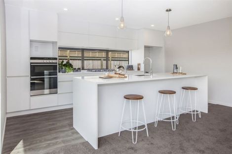 Photo of property in 33 Kingsbridge West, Burwood, Christchurch, 8083