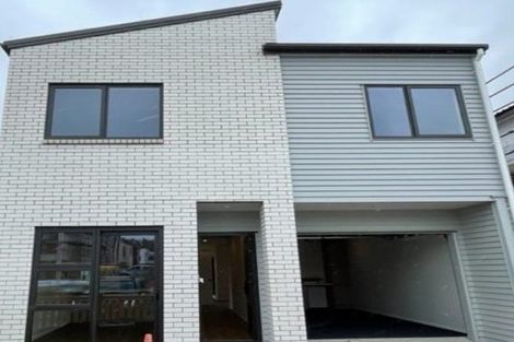 Photo of property in 17 Pilot Drive, Hobsonville, Auckland, 0616