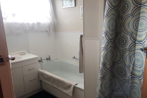 Photo of property in 1/5 Brighton Road, Kensington, Whangarei, 0112