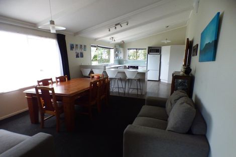 Photo of property in 48 Fyvie Avenue, Tawa, Wellington, 5028