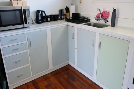 Photo of property in 2/94 Charles Street, Waltham, Christchurch, 8011