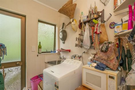 Photo of property in 23 Punga Place, Whitianga, 3510