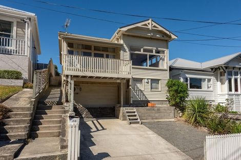 Photo of property in 26 Avon Street, Island Bay, Wellington, 6023