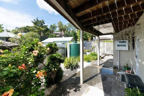 Photo of property in 23 Downing Street, Glenfield, Auckland, 0629