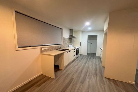 Photo of property in 2 Arnhem Place, Pukekohe, 2120