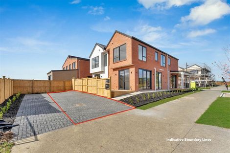 Photo of property in 16 Waimarie Drive, Karaka, 2578