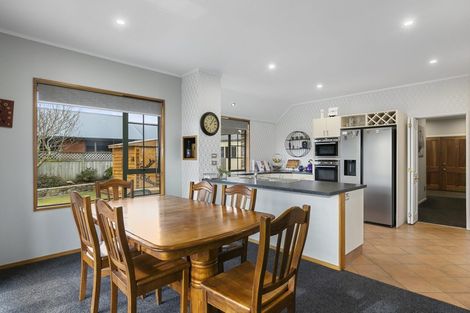 Photo of property in 10 Titri Place, Mosgiel, 9024