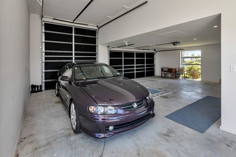 Photo of property in 12 Sando Way, One Tree Point, 0118