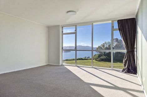 Photo of property in 23 Rangitane Street, Maupuia, Wellington, 6022