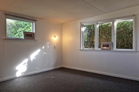 Photo of property in 99 Omata Road, Marfell, New Plymouth, 4310