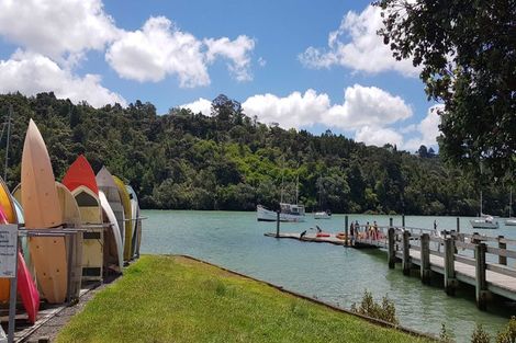 Photo of property in 4/3 Orwell Road, Greenhithe, Auckland, 0632