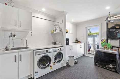 Photo of property in 40 Okarito Avenue, Levin, 5510