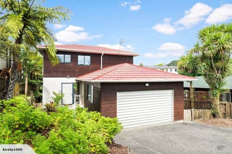 Photo of property in 2/7 Juneau Place, Glendene, Auckland, 0602