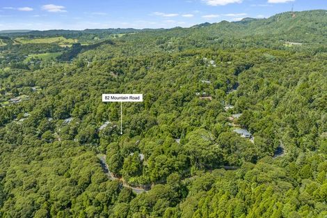 Photo of property in 82 Mountain Road, Henderson Valley, Auckland, 0612