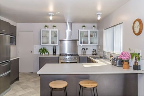 Photo of property in 1/63 Rodney Street, Wellsford, 0900