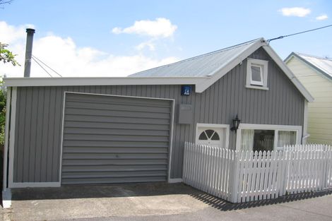 Photo of property in 44-46 Austin Street, Mount Victoria, Wellington, 6011