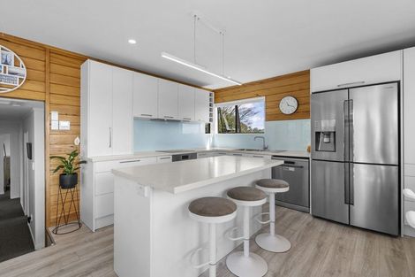 Photo of property in 7 Huia Avenue, Forest Lake, Hamilton, 3200