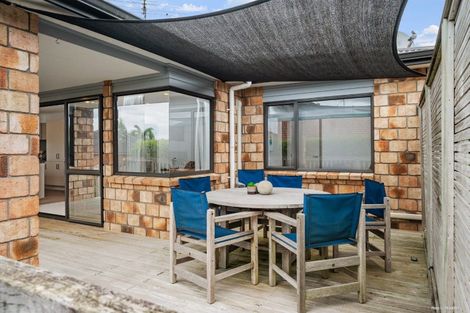 Photo of property in 160a Kitchener Road, Pukekohe, 2120