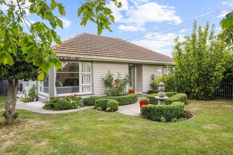 Photo of property in 24 Pembroke Street, Avondale, Christchurch, 8061