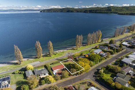 Photo of property in 11 Keitha Place, Kinloch, Taupo, 3377