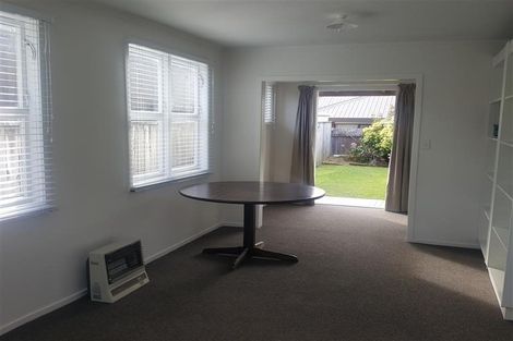 Photo of property in 59 Morley Street, New Plymouth, 4310