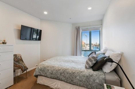 Photo of property in 15 Waterside Crescent, Gulf Harbour, Whangaparaoa, 0930