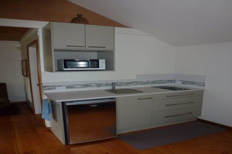 Photo of property in 81 Vauxhall Road, Devonport, Auckland, 0624