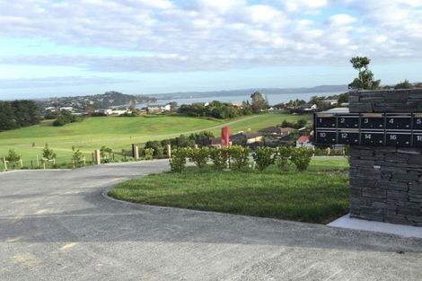 Photo of property in 2 Waititiro Rise, Stanmore Bay, Whangaparaoa, 0932