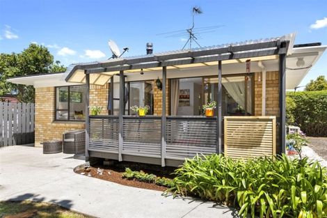 Photo of property in 1/2 Tristram Avenue, Forrest Hill, Auckland, 0620