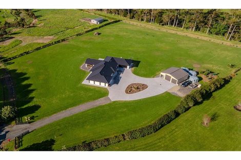 Photo of property in 129 Waitotara Drive, Waipapa, 0230