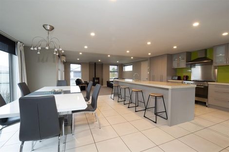 Photo of property in 14 Torbay Avenue, Huntingdon, Ashburton, 7774