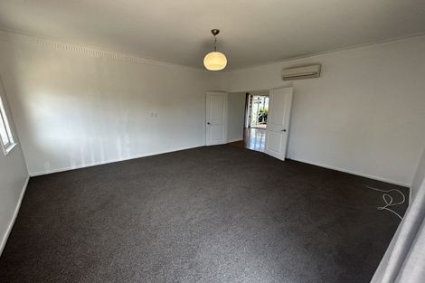 Photo of property in 17 Anzac Avenue, Onekawa, Napier, 4110