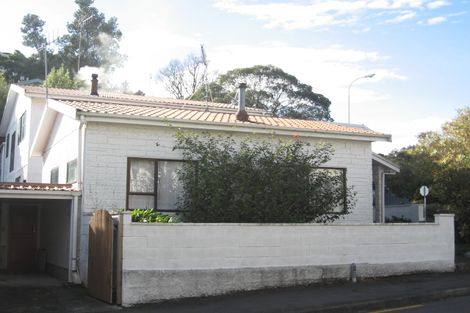 Photo of property in 75 Milton Road, Bluff Hill, Napier, 4110
