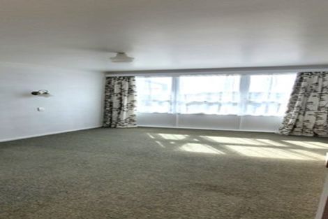 Photo of property in 8 Kitchener Terrace, Moturoa, New Plymouth, 4310