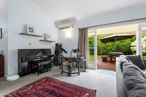 Photo of property in 6 Donald Lane, Cambridge, 3434