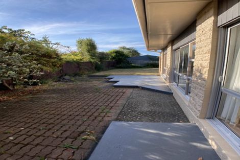 Photo of property in 55 Winters Road, Redwood, Christchurch, 8051