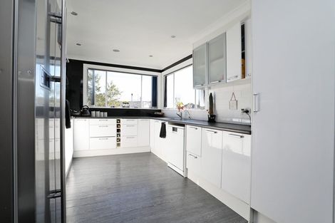 Photo of property in 33 Mary Street, Winton, 9720