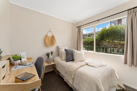 Photo of property in 43 Weggery Drive, Waikanae Beach, Waikanae, 5036