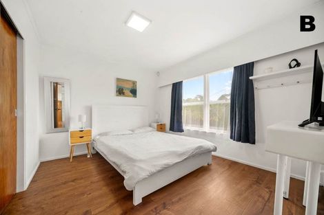 Photo of property in 49 Peach Road, Glenfield, Auckland, 0629