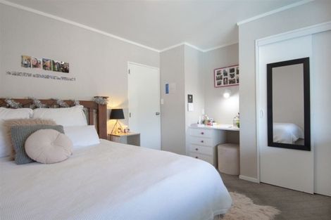 Photo of property in 13 Clivedene Street, Matua, Tauranga, 3110