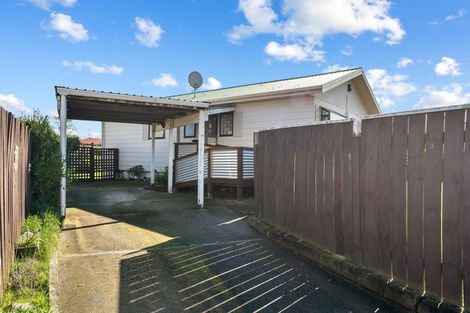 Photo of property in 15 Pukeko Street, Paraparaumu, 5032