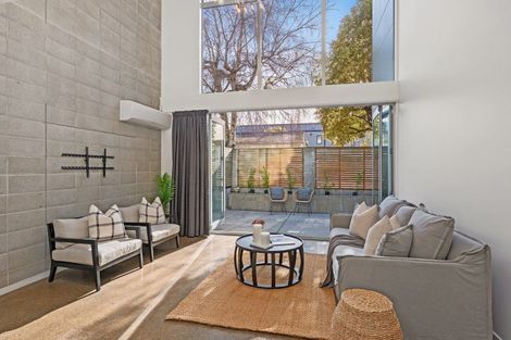 Photo of property in 73c Sherborne Street, St Albans, Christchurch, 8014